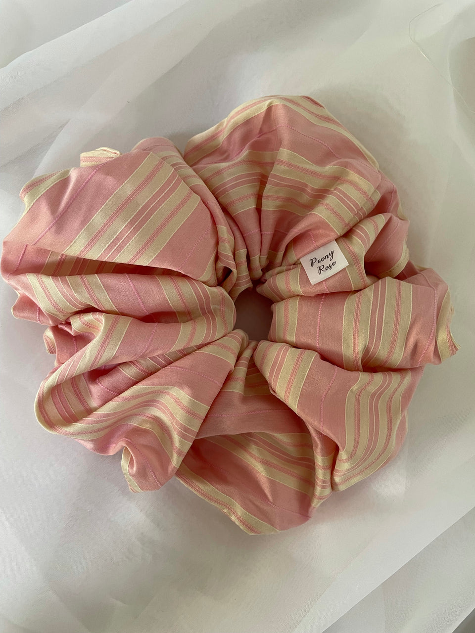 Candy  - Oversized Scrunchie