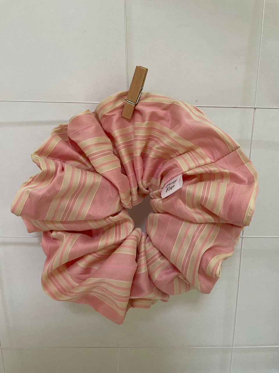 Candy  - Oversized Scrunchie