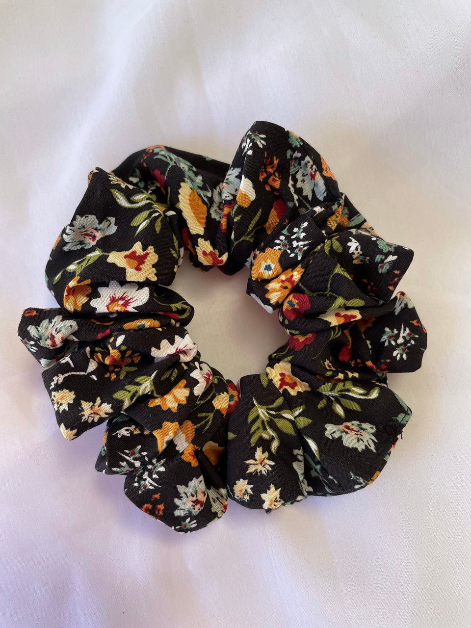 Ashlie - Classic Scrunchie