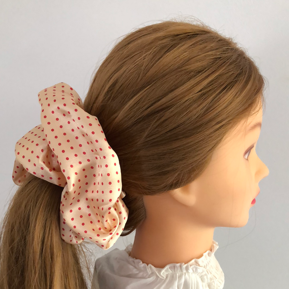 Poppy - Oversized Scrunchie