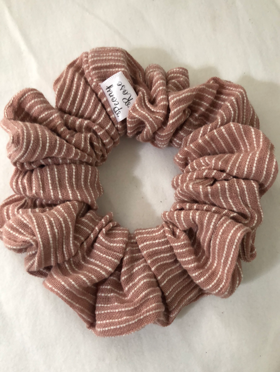 Nerida - Classic Scrunchie